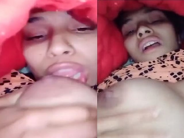 Girlfriend Sucking Boobs for boyfriend