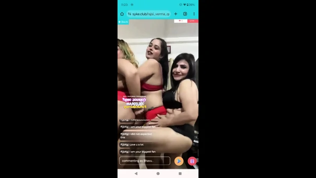 Rajsi Verma , Lovepreet Kaur And Ritu Rai Lesbian Live Show