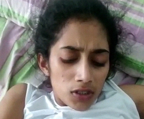 Sri Lankan slim cutie gets fucked deep video