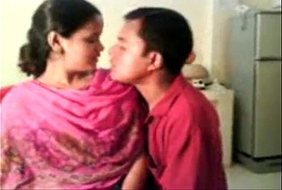 Desi porn video of an amateur bhabhi and her nasty devar