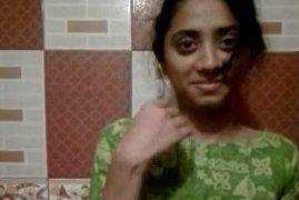 Cute ooodesi Bangladeshi girl nude selfie