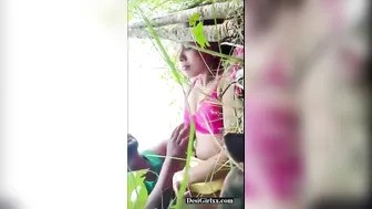 Cute desi village girl painful outdoor sex with boyfriend