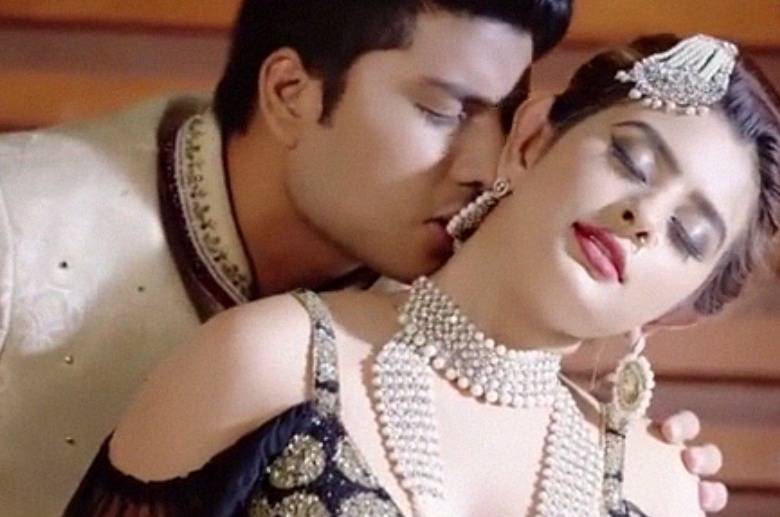 Zid (2020) Sexy Originals Hindi Short Film