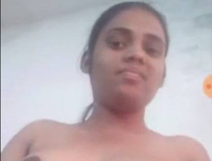 Indian girl naked show video call