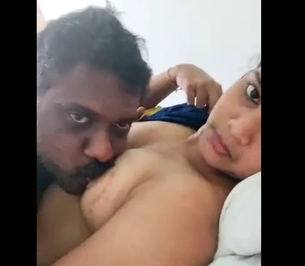 Tamil Sex of Bhabhi fucking with his driver