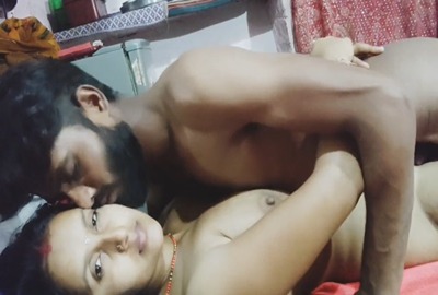 A UP bhabhi gets satisfied by her devar in a desi sex video