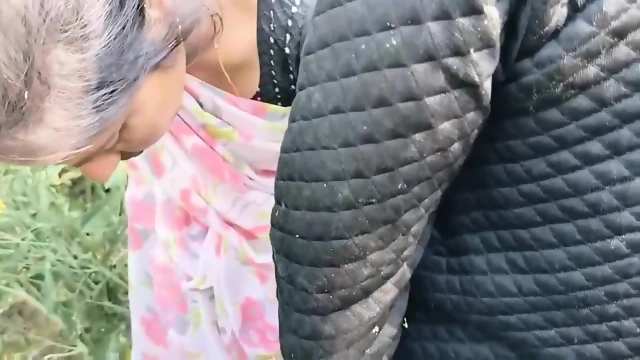 Outdoor - Desi Ansi Bhabhi