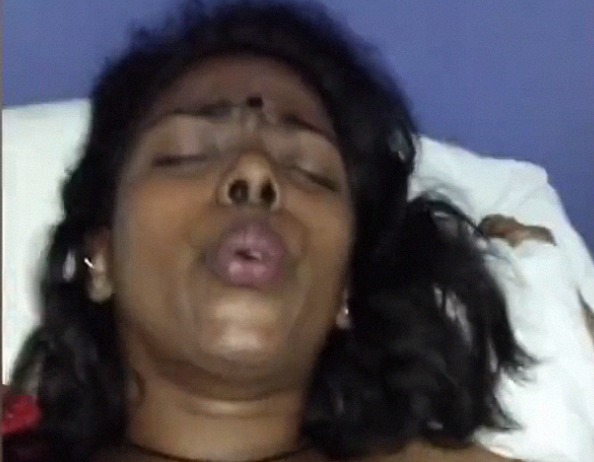 Chennai girl hardcore fucking Tamil porn